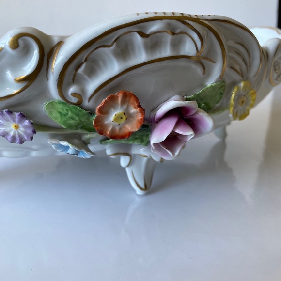 Antique Dresden Porcelain Oval Bowl Made in Germany Circa 1910-1930s - Picture 3 of 10